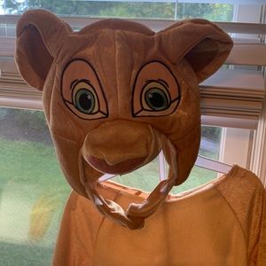 Disney Nala 2 piece Halloween costume size M 3T-4T
